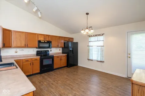 721 Bluff Creek Drive Fortville IN 46040