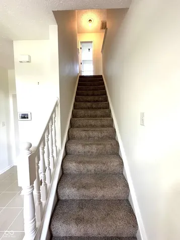 10142 Ironway Drive Indianapolis IN 46239