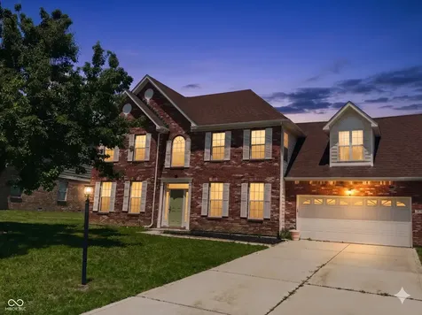 10142 Ironway Drive Indianapolis IN 46239