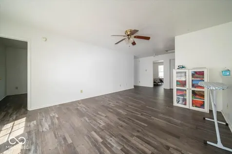 2897 Sentiment Lane Greenwood IN 46143