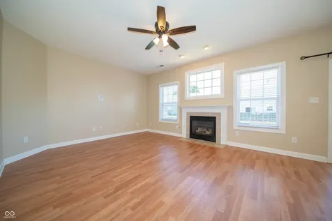 11044 Schoolhouse Road Fishers IN 46037