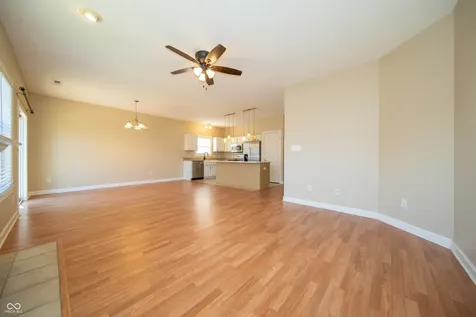 11044 Schoolhouse Road Fishers IN 46037