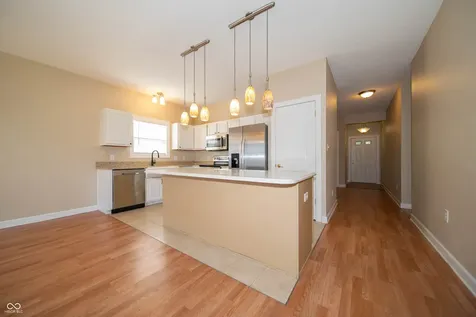 11044 Schoolhouse Road Fishers IN 46037