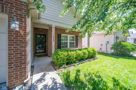 11044 Schoolhouse Road Fishers IN 46037