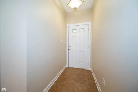 11044 Schoolhouse Road Fishers IN 46037