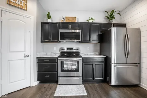 8842 Kipling Drive Indianapolis IN 46239