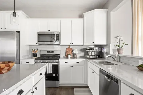1802 Crossley Street Fortville IN 46040