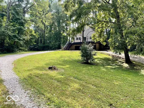 1970 Colonial Drive Martinsville IN 46151