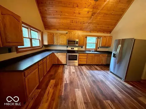 1970 Colonial Drive Martinsville IN 46151