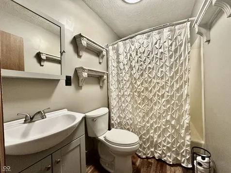 1970 Colonial Drive Martinsville IN 46151