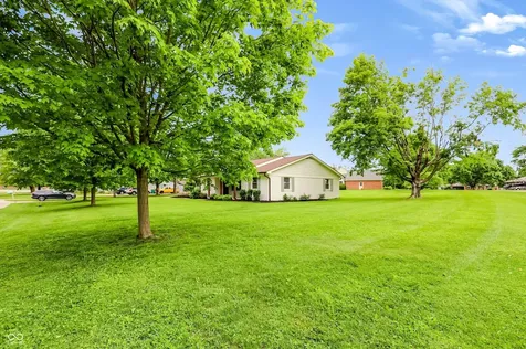 132 Beechwood Drive Westfield IN 46074