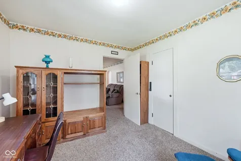 114 N Cook Road Muncie IN 47303