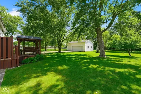 114 N Cook Road Muncie IN 47303