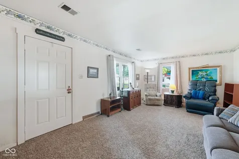 114 N Cook Road Muncie IN 47303