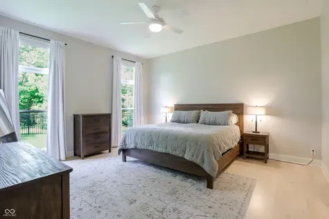 4300 Tally Ho Circle Zionsville IN 46077