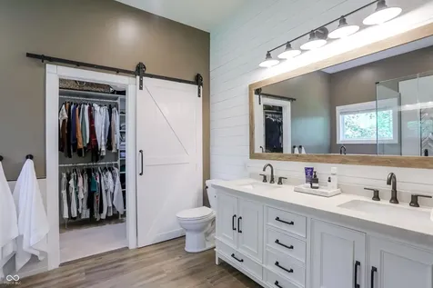 4300 Tally Ho Circle Zionsville IN 46077