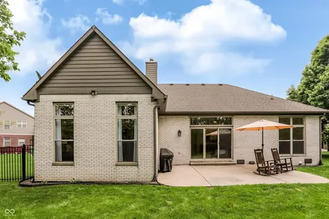 4300 Tally Ho Circle Zionsville IN 46077