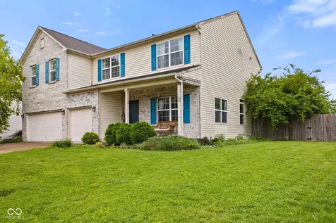 2845 Sleeping Ridge Way Indianapolis IN 46217