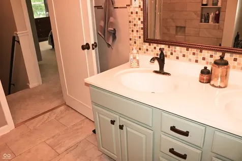 1 Locust Hill Crawfordsville IN 47933