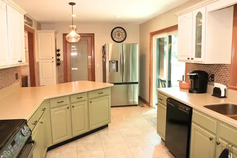 1 Locust Hill Crawfordsville IN 47933