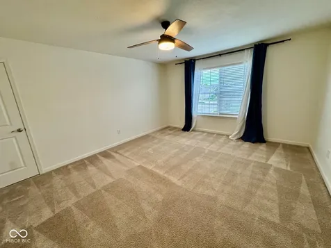 9652 Wild Iris Drive Noblesville IN 46060