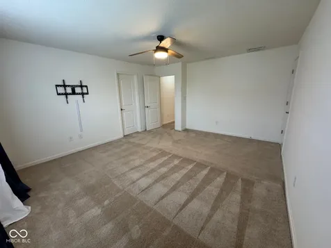 9652 Wild Iris Drive Noblesville IN 46060