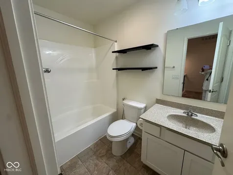 9652 Wild Iris Drive Noblesville IN 46060