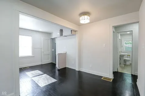3751 Creston Drive Indianapolis IN 46222