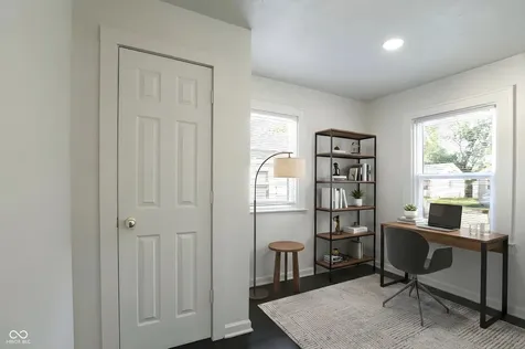 3751 Creston Drive Indianapolis IN 46222