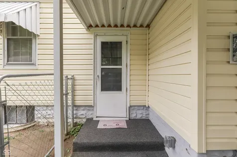 3908 S New Jersey Street Indianapolis IN 46227