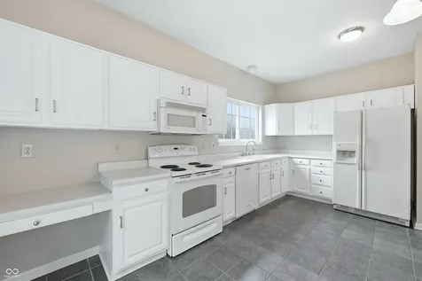 2522 Gadwall Circle Indianapolis IN 46234