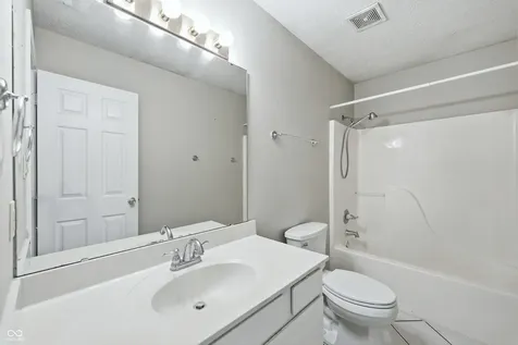 2522 Gadwall Circle Indianapolis IN 46234