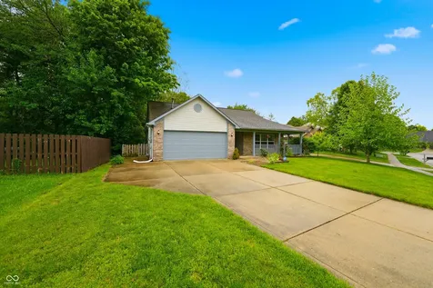 2522 Gadwall Circle Indianapolis IN 46234