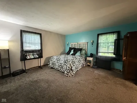 7660 S Oak Drive Indianapolis IN 46227
