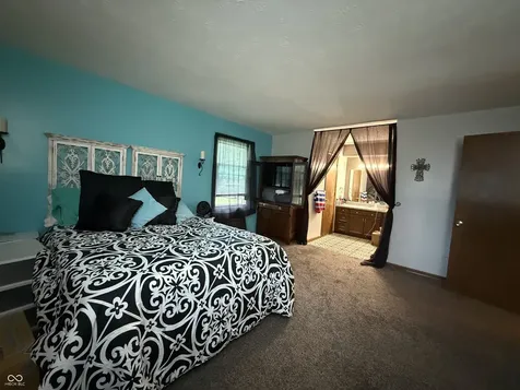 7660 S Oak Drive Indianapolis IN 46227