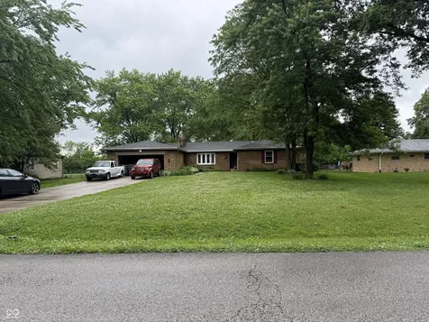 7660 S Oak Drive Indianapolis IN 46227