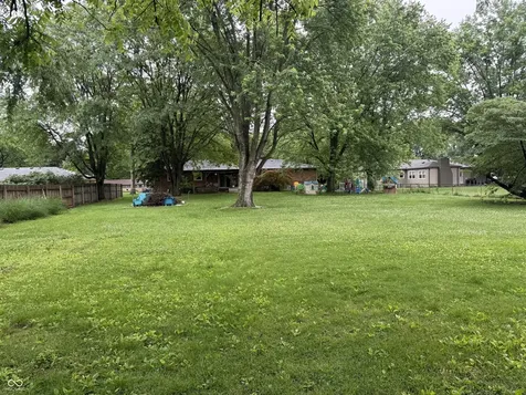 7660 S Oak Drive Indianapolis IN 46227