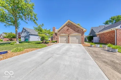 3018 Buckmoor Parkway Greenwood IN 46143