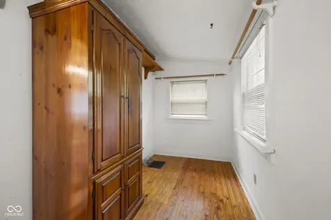1125 E 8th Street Anderson IN 46012