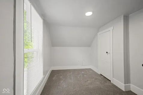 1125 E 8th Street Anderson IN 46012