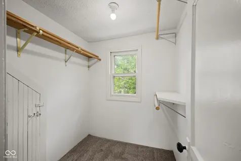 1125 E 8th Street Anderson IN 46012