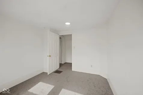 1125 E 8th Street Anderson IN 46012