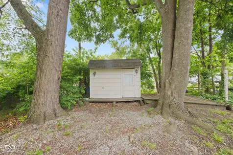 1125 E 8th Street Anderson IN 46012