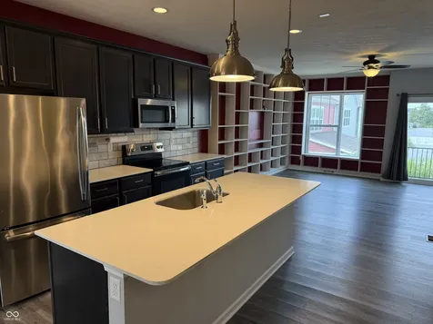 2909 Kirkbride Way Indianapolis IN 46222