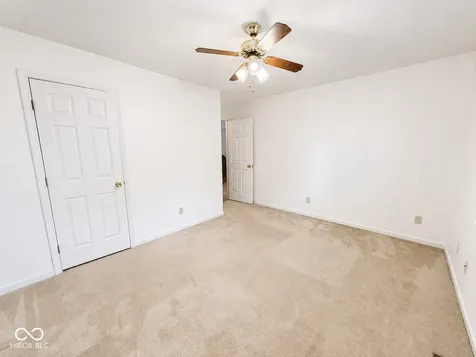 152 E 300 S Crawfordsville IN 47933