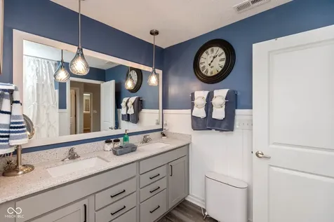 910 Borealis Drive Franklin IN 46131