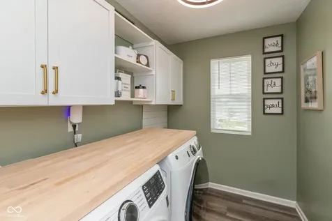 910 Borealis Drive Franklin IN 46131