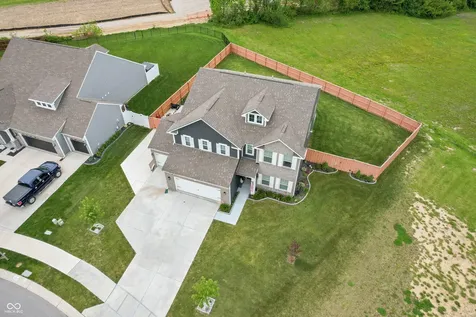 910 Borealis Drive Franklin IN 46131