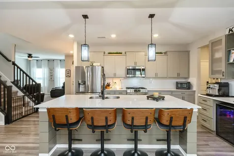 910 Borealis Drive Franklin IN 46131