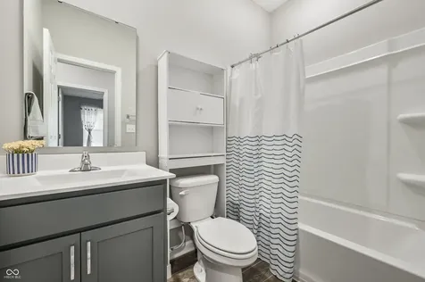 2560 Lanai Lane Greenwood IN 46143